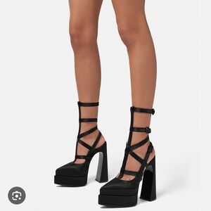 FINAL PRICE. BNIB Versace x Dua Lipa Satin Platform Cage Heels